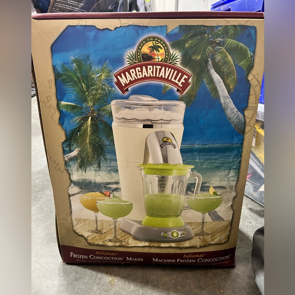 Margaritaville Green Frozen Drink Maker new in box